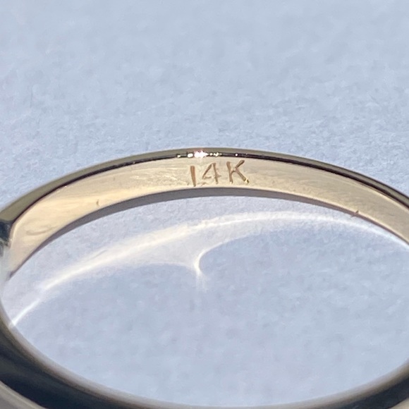 Gorgeous😍 14KT Solitaire Diamond engagement ring💍💎✨ - Picture 13 of 17